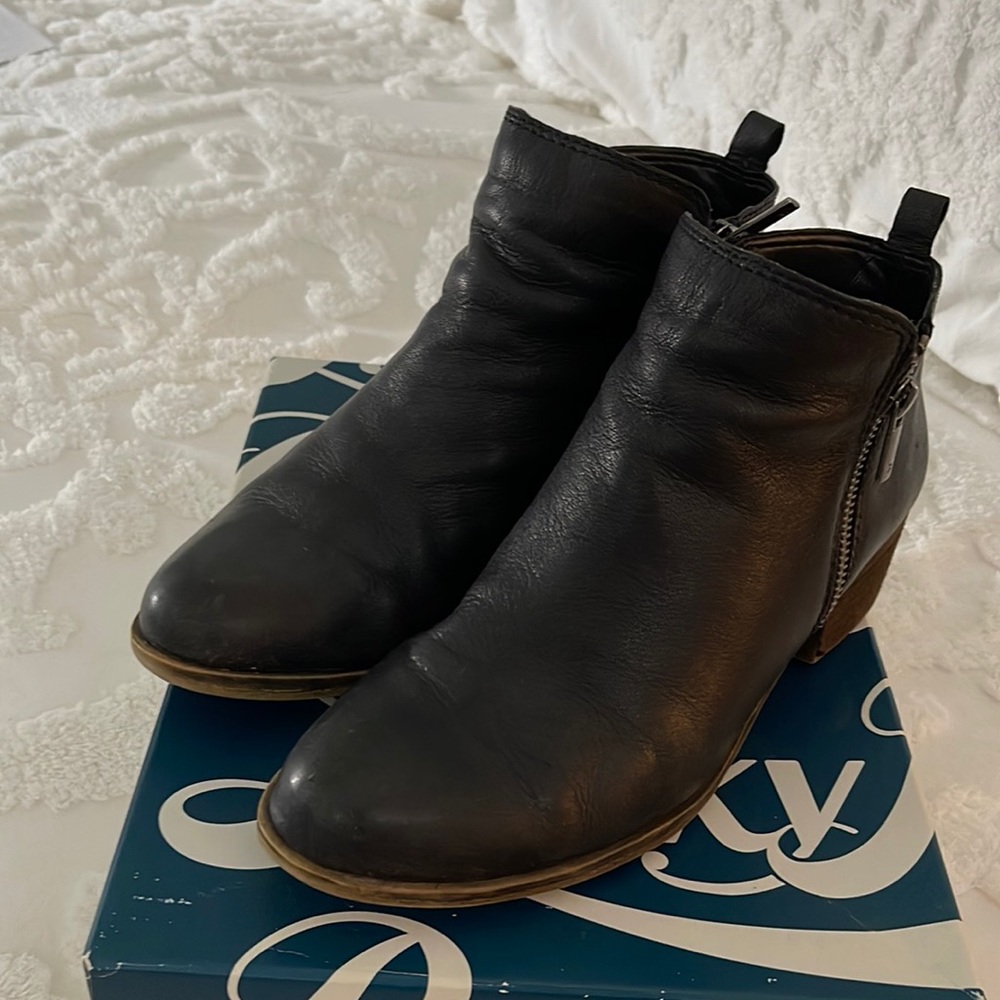 Woman’s black booties!